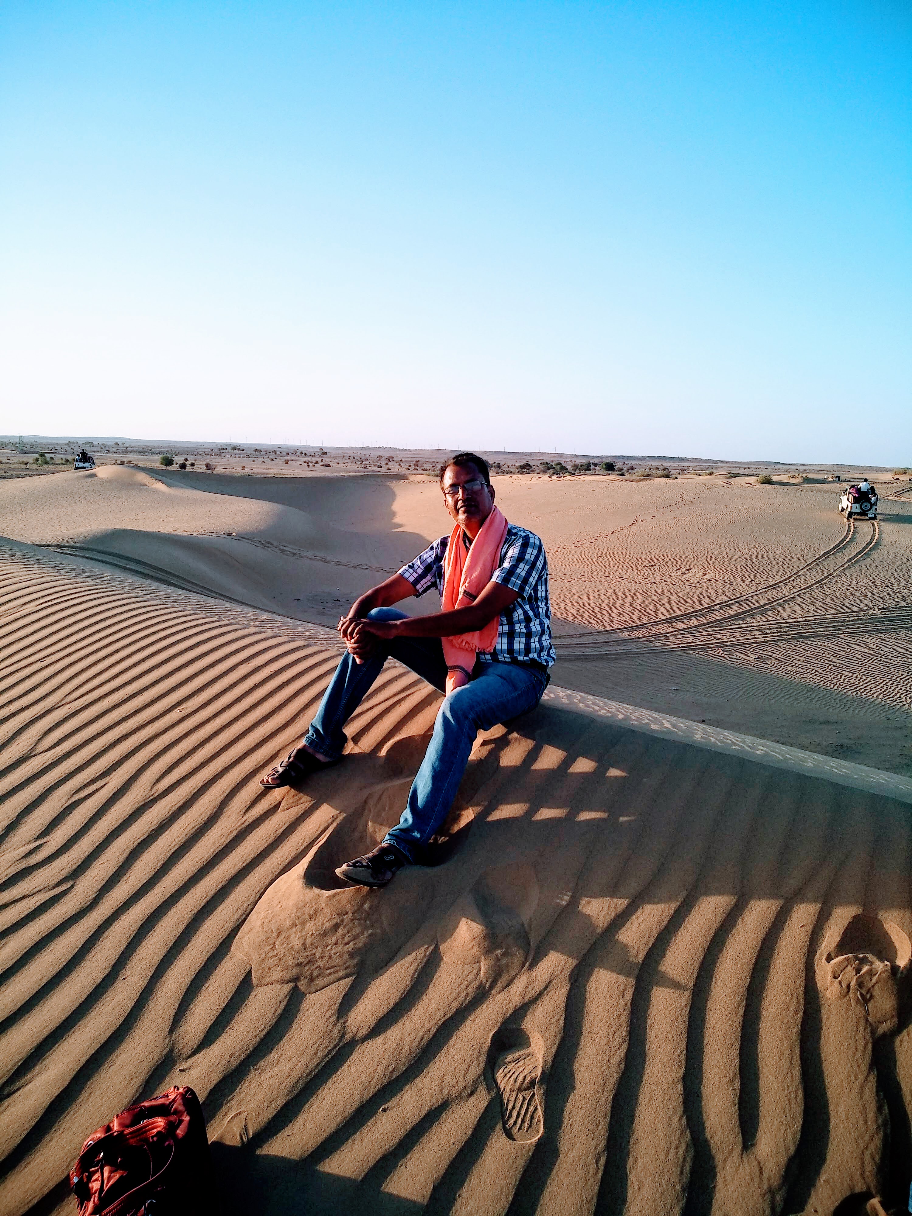 desert symphoney with mytaxigo and dharm prakash gupta owner of GVW Rent A Car